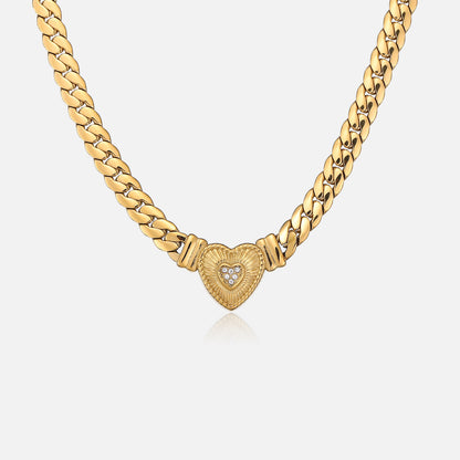 Amoura Necklace