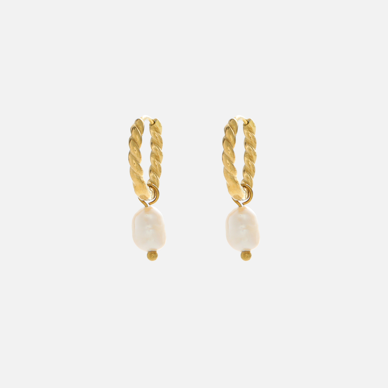Nayéa Earrings