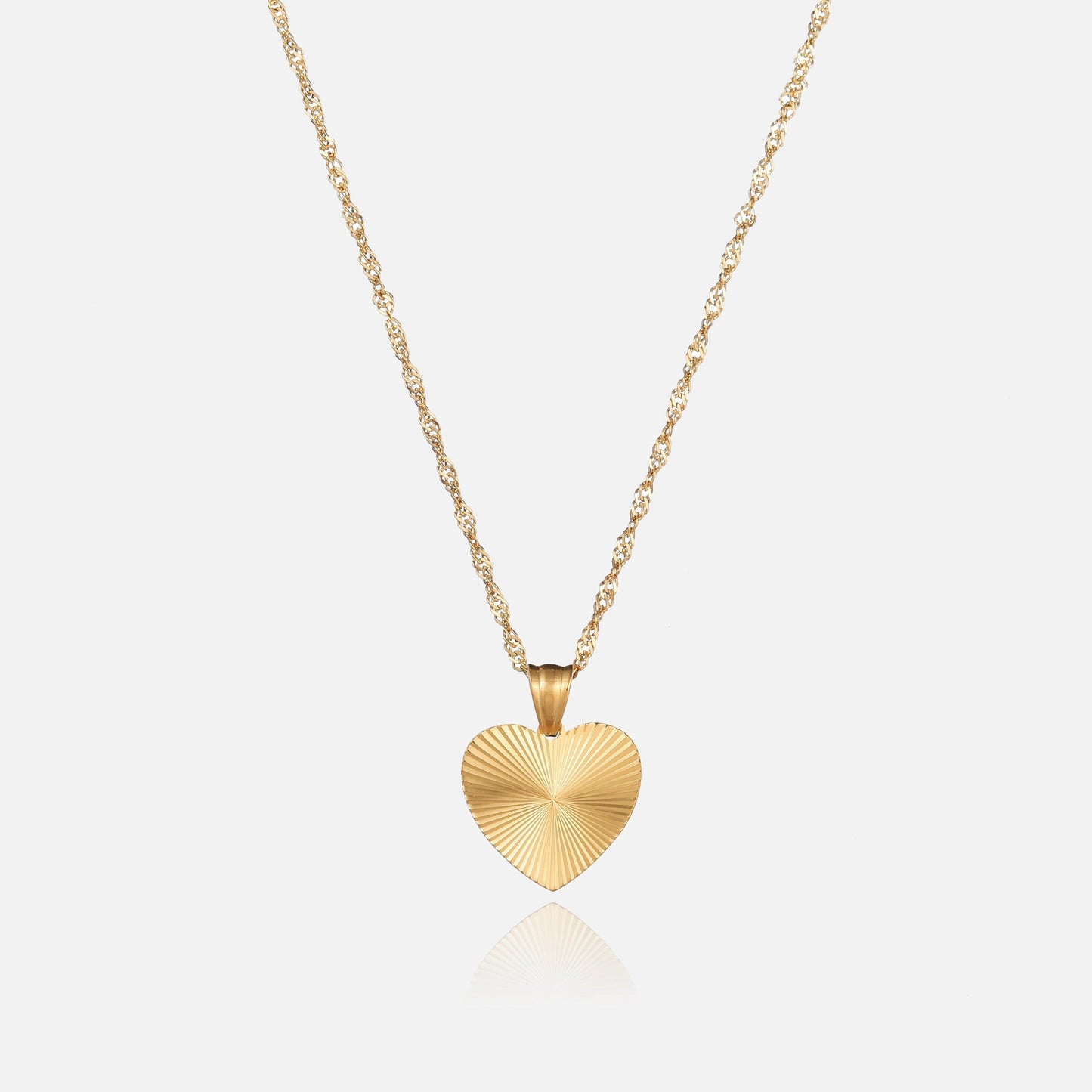Amour Necklace