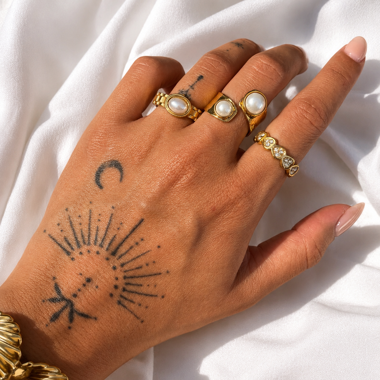 Isolde Ring (Adjustable)